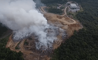 Данима траје пожар у депонији „Дубоко“ код Ужица